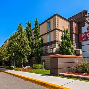 Western Premier Airport Carlingview Hotel