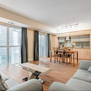 Hotel Executive 2 Beds Near Cn Tower, Rogers Centre, Scotia Area, Business District, Entertainment District, Lakeshore, Toronto