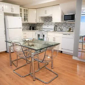 Free Parking - Great 1br Near Henri Bourassa Metro Apartment