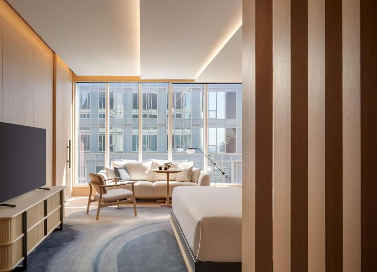 Nobu Hotel Toronto 5*,